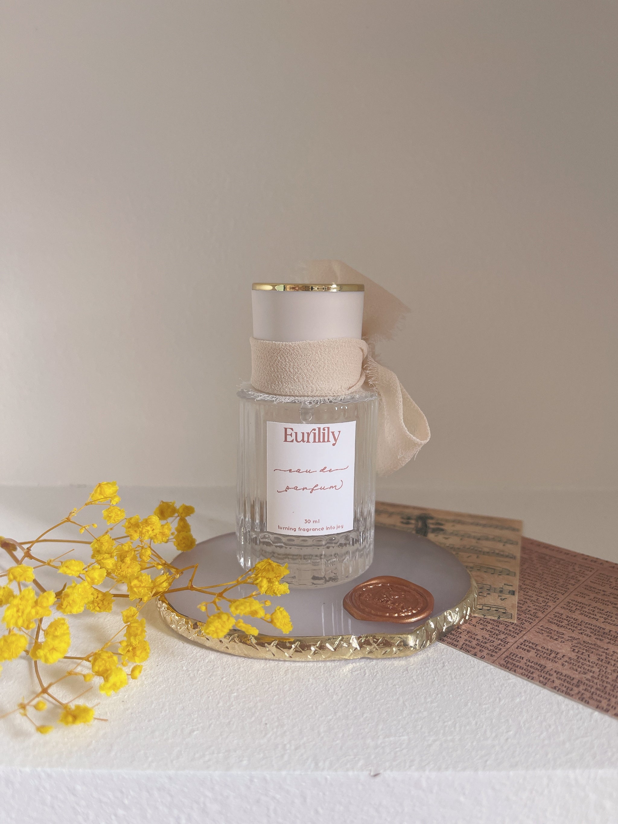 Eurilily personalised perfume bottle styled with yellow flowers